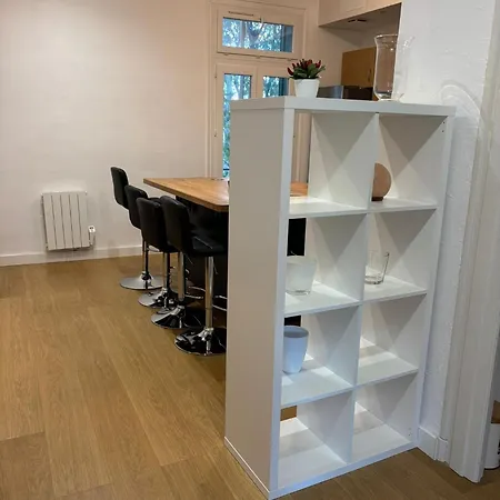 Apartment T3 Square Bir-hakeim *